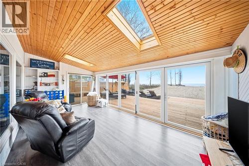 464 West Edith Cavell Boulevard, Port Stanley, ON - 