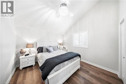 464 West Edith Cavell Boulevard, Port Stanley, ON - Indoor Photo Showing Bedroom
