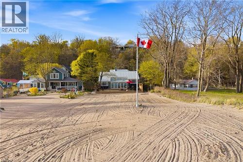 464 West Edith Cavell Boulevard, Port Stanley, ON - Outdoor With Deck Patio Veranda