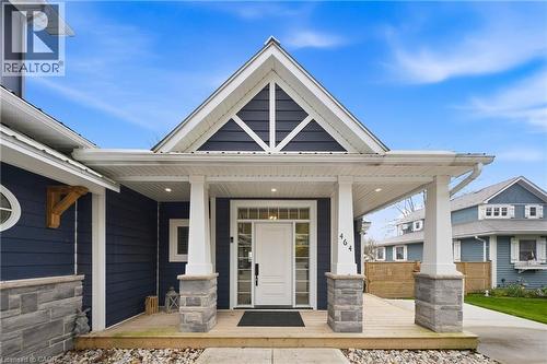 464 West Edith Cavell Boulevard, Port Stanley, ON - Outdoor With Facade