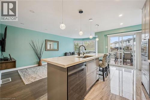 116 Kerwood Drive, Cambridge, ON - Indoor Photo Showing Kitchen With Upgraded Kitchen