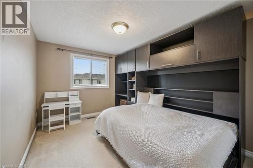 116 Kerwood Drive, Cambridge, ON - Indoor Photo Showing Bedroom
