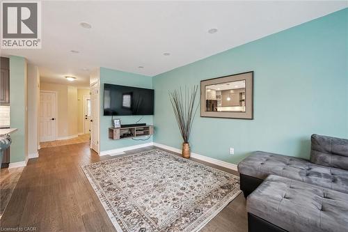 116 Kerwood Drive, Cambridge, ON - Indoor Photo Showing Living Room