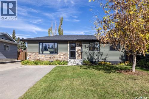 3927 Parkdale ROAD  Saskatoon, SK S7H 5B3