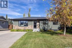 3927 Parkdale ROAD  Saskatoon, SK S7H 5B3