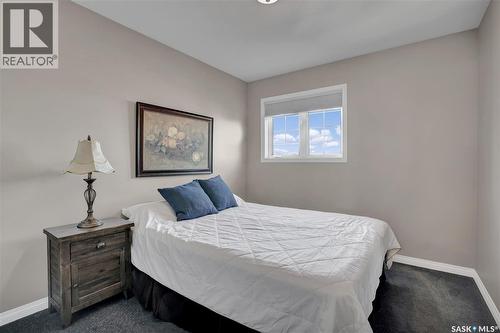 114 Woods Court, Saskatoon, SK - Indoor Photo Showing Bedroom