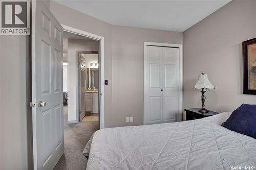 114 Woods Court, Saskatoon, SK - Indoor Photo Showing Bedroom