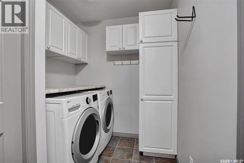 114 Woods Court, Saskatoon, SK - Indoor Photo Showing Laundry Room