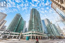 2609 - 10 YONGE STREET Toronto, ON M5E 1R4