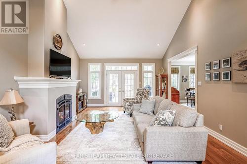 20 Mourning Dove Trail, Tiny, ON - Indoor Photo Showing Living Room With Fireplace