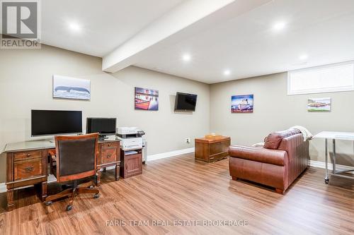 20 Mourning Dove Trail, Tiny, ON - Indoor Photo Showing Other Room