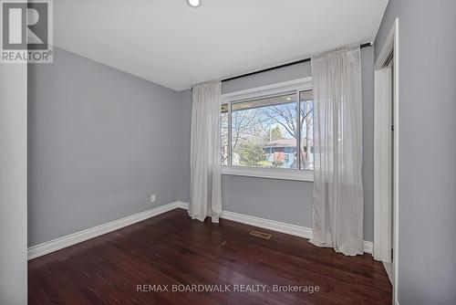 956 Garwood Avenue, Ottawa, ON - Indoor Photo Showing Other Room