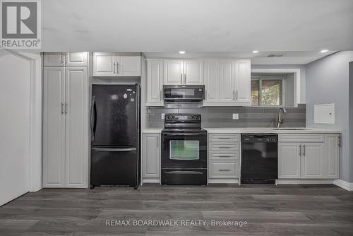 956 Garwood Avenue, Ottawa, ON - Indoor Photo Showing Kitchen