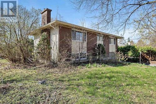 956 Garwood Avenue, Ottawa, ON - Outdoor