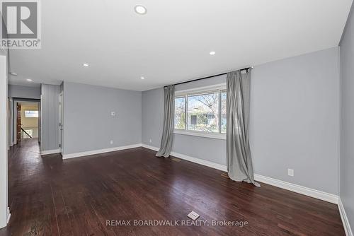 956 Garwood Avenue, Ottawa, ON - Indoor Photo Showing Other Room