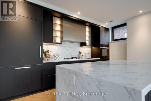 311 - 2 Forest Hill Road, Toronto, ON - Indoor
