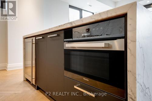 311 - 2 Forest Hill Road, Toronto, ON - Indoor