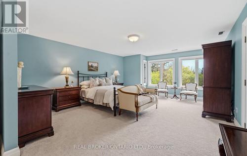 37 Lorraine Gardens, Toronto, ON - Indoor Photo Showing Bedroom