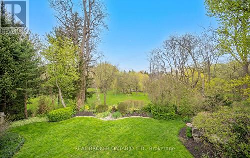 37 Lorraine Gardens, Toronto, ON - Outdoor
