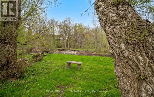 37 Lorraine Gardens, Toronto, ON - Outdoor