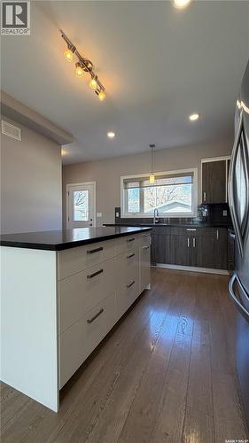 2212 St Patrick Avenue, Saskatoon, SK - Indoor Photo Showing Kitchen