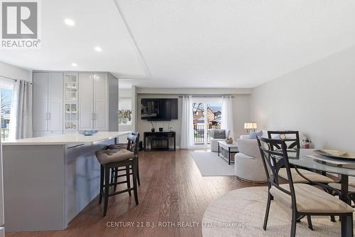 4113 Taffey Crescent, Mississauga, ON - Indoor