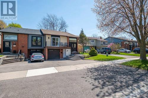 4113 Taffey Crescent, Mississauga, ON - Outdoor With Facade