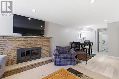 4113 Taffey Crescent, Mississauga, ON - Indoor Photo Showing Living Room With Fireplace