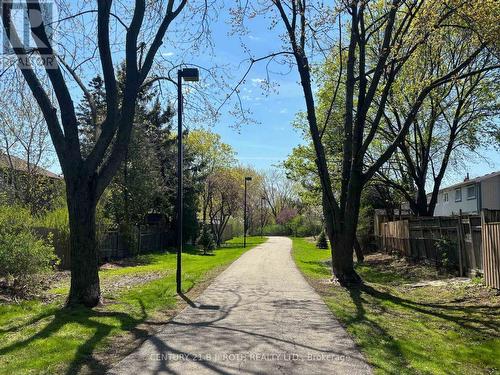 4113 Taffey Crescent, Mississauga, ON - Outdoor