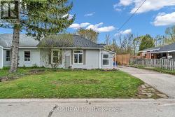 135 POPLAR AVENUE Halton Hills, ON L7J 2E3