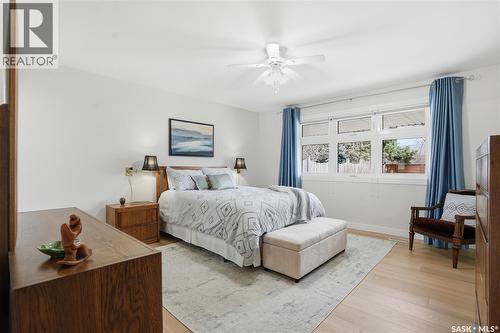 425 Bate Crescent, Saskatoon, SK - Indoor Photo Showing Bedroom