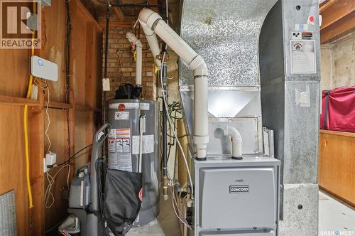 425 Bate Crescent, Saskatoon, SK - Indoor Photo Showing Basement