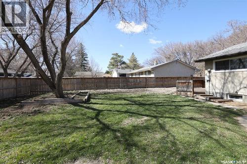 1409 Shannon Road, Regina, SK - Outdoor