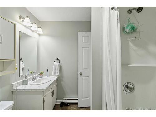 154 Sunset Dr, Fredericton, NB 