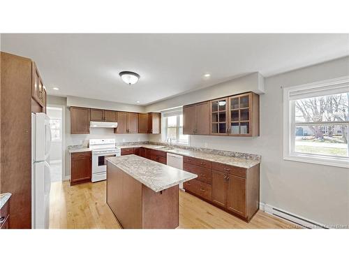 45 Saunders Dr, Quispamsis, NB 