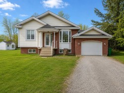 830  - 832 Rue du Boisé-de-la-Rivière  Prévost, QC J0R 1T0