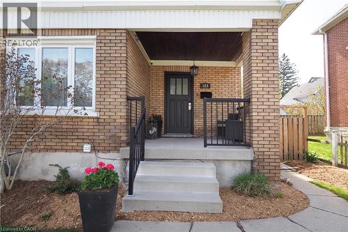 123 Samuel Street, Kitchener, ON - Outdoor