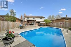 625 PINE ISLAND Crescent  Waterloo, ON N2V 1T3