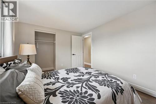 625 Pine Island Crescent, Waterloo, ON 