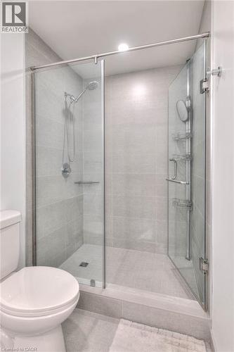 Bathroom with a stall shower - 50 Grand Avenue S Unit# 602, Cambridge, ON - Indoor Photo Showing Bathroom