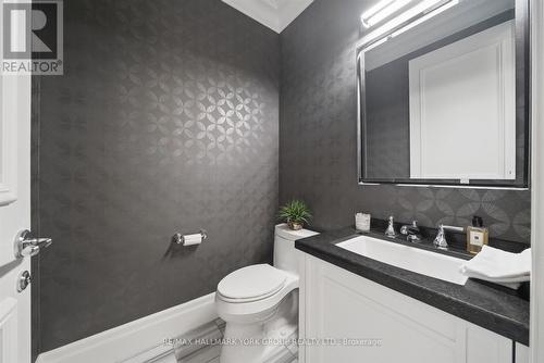 3401 - 311 Bay Street, Toronto, ON - Indoor Photo Showing Bathroom