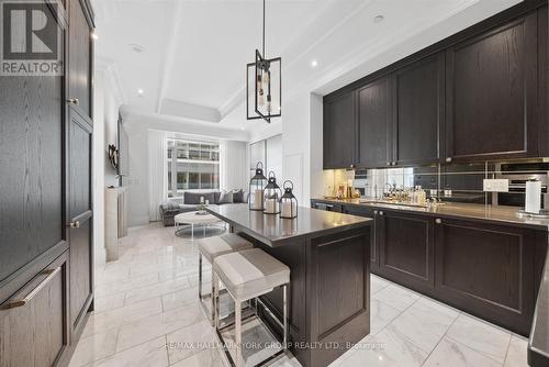 3401 - 311 Bay Street, Toronto, ON - Indoor Photo Showing Kitchen With Upgraded Kitchen