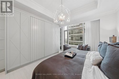 3401 - 311 Bay Street, Toronto, ON - Indoor Photo Showing Bedroom