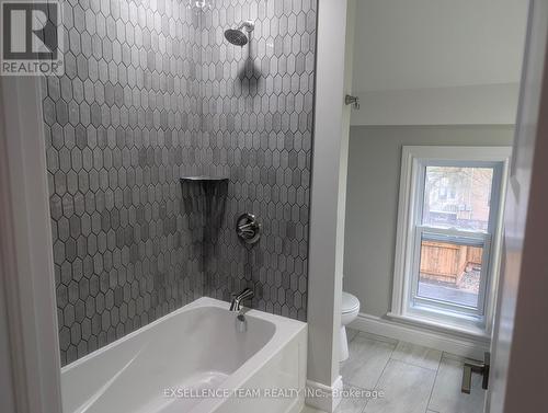 241 Sydney Street, Cornwall, ON - Indoor Photo Showing Bathroom