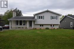 13 Birchview Drive Pasadena, NL A0L 1K0