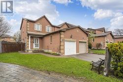 35 HUGHES CRESCENT Ajax, ON L1T 3P9