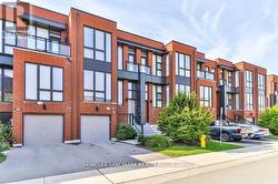 30 CRESTRIDGE DRIVE Vaughan, ON L4J 0K1