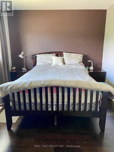 3578 Queenston Drive, Mississauga, ON - Indoor Photo Showing Bedroom