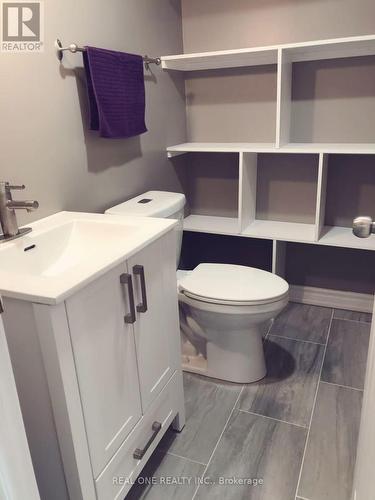 3578 Queenston Drive, Mississauga, ON - Indoor Photo Showing Bathroom