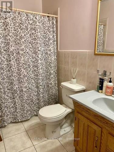 3578 Queenston Drive, Mississauga, ON - Indoor Photo Showing Bathroom